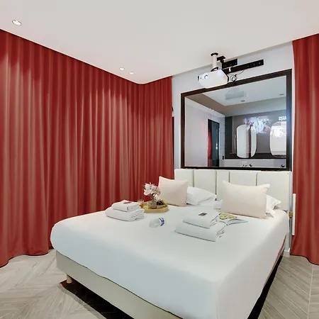 Magnifique 2p Avec Jacuzzi Et Cinema * Parigi